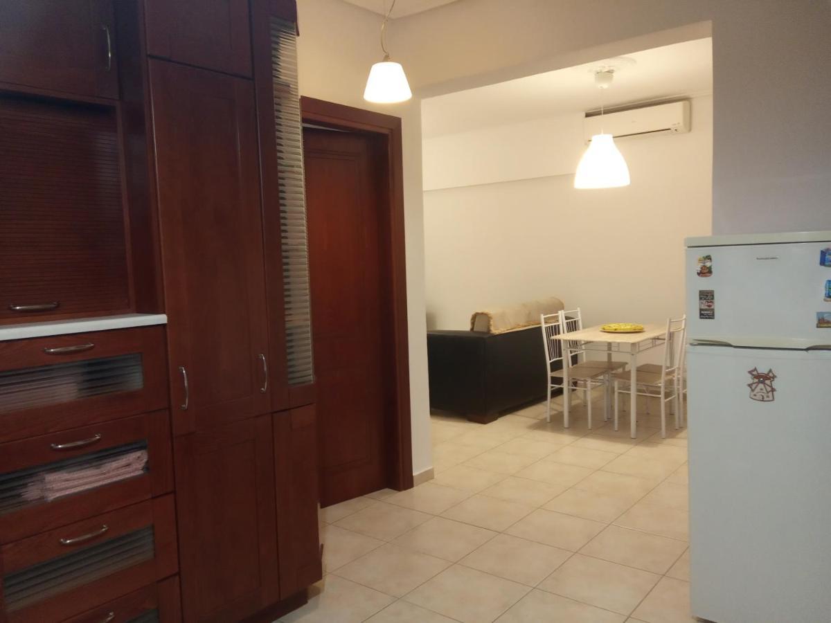Isavrou Apartment Komotiní Exterior foto